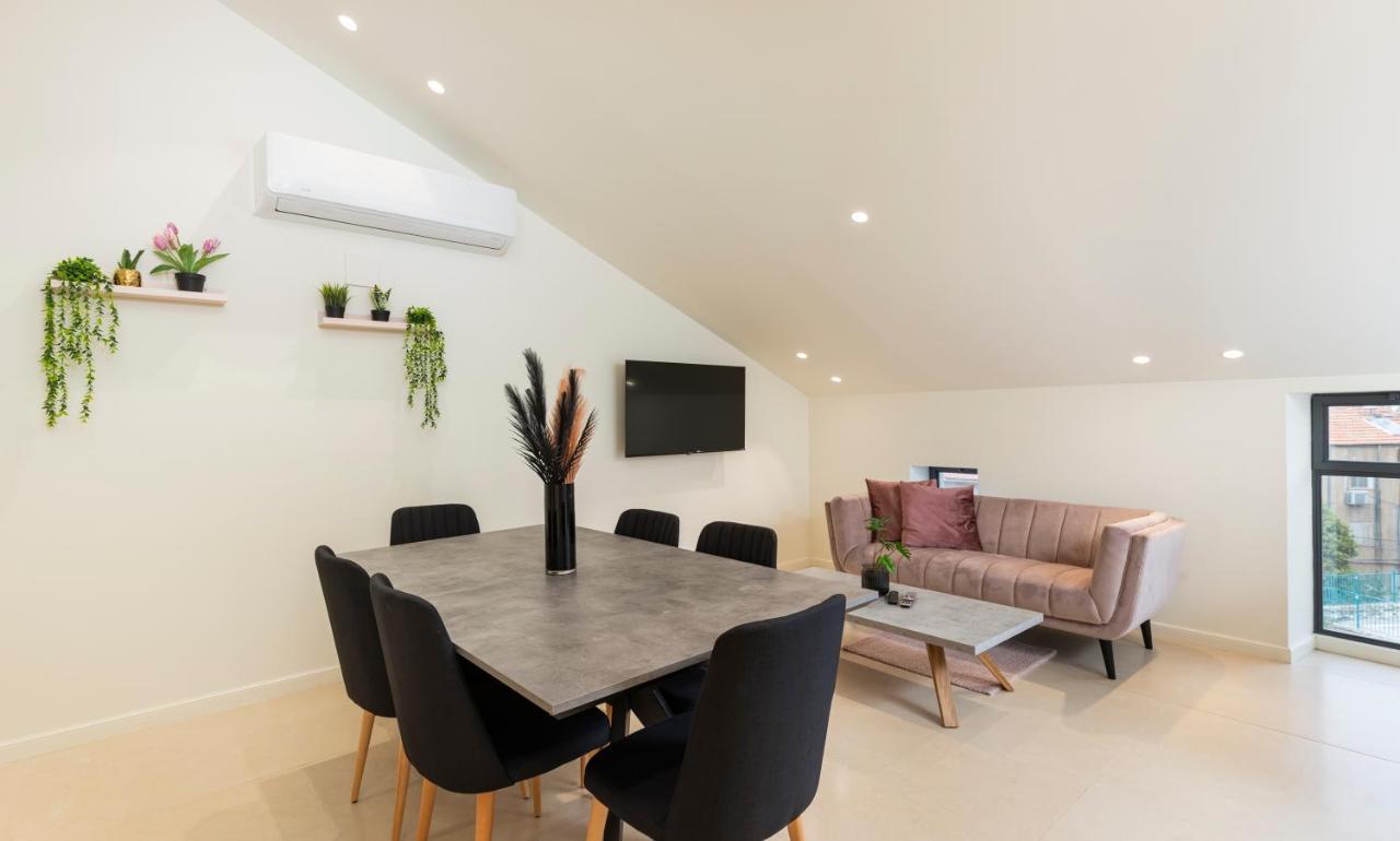 The Pearl Of Nachlaot Apartments القدس المظهر الخارجي الصورة