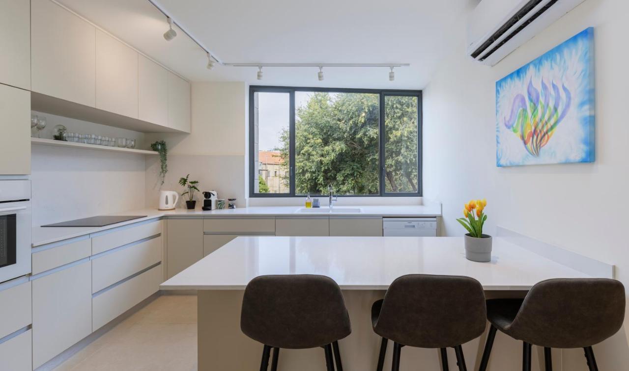 The Pearl Of Nachlaot Apartments القدس المظهر الخارجي الصورة